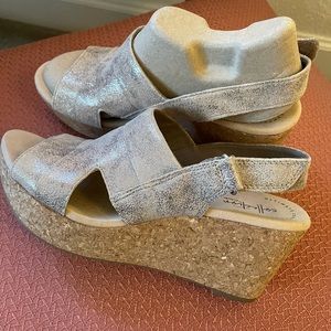 Clark’s comfort collection sandals